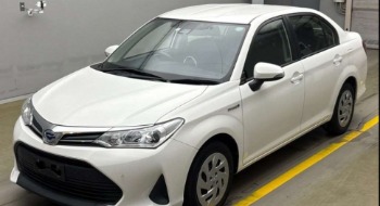 TOYOTA COROLLA AXIO HYBRID EX
